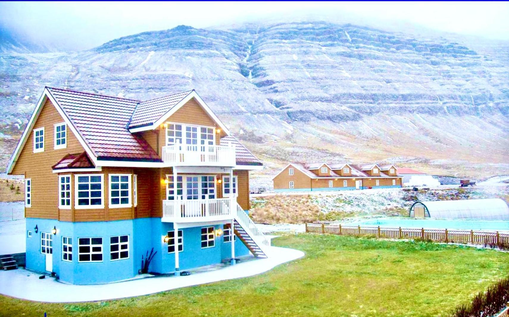The Guesthouse At Dynjandi Falls Bíldudalur Exterior photo